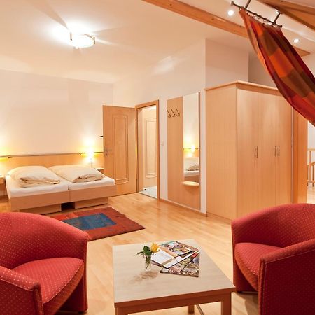 Weingut Und Gaestehaus Berger Gedersdorf Exteriér fotografie